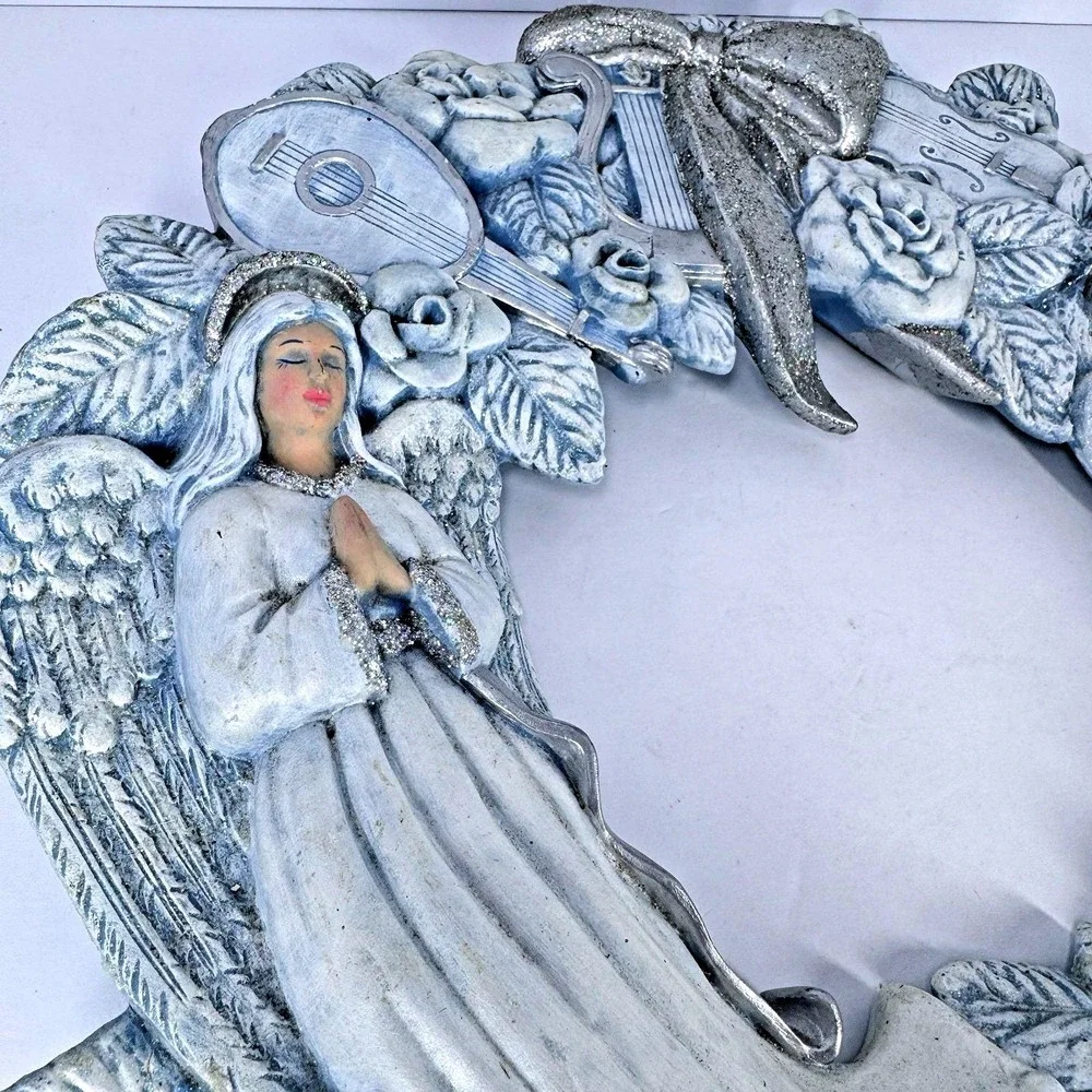 Large Praying Angel‎ Wreath Wall Decor Religious Roses Harp Blue Resin 15 Inch